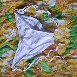 Dippin' Daisy's Bikini Bottoms Side Tie Ruched Back White Small